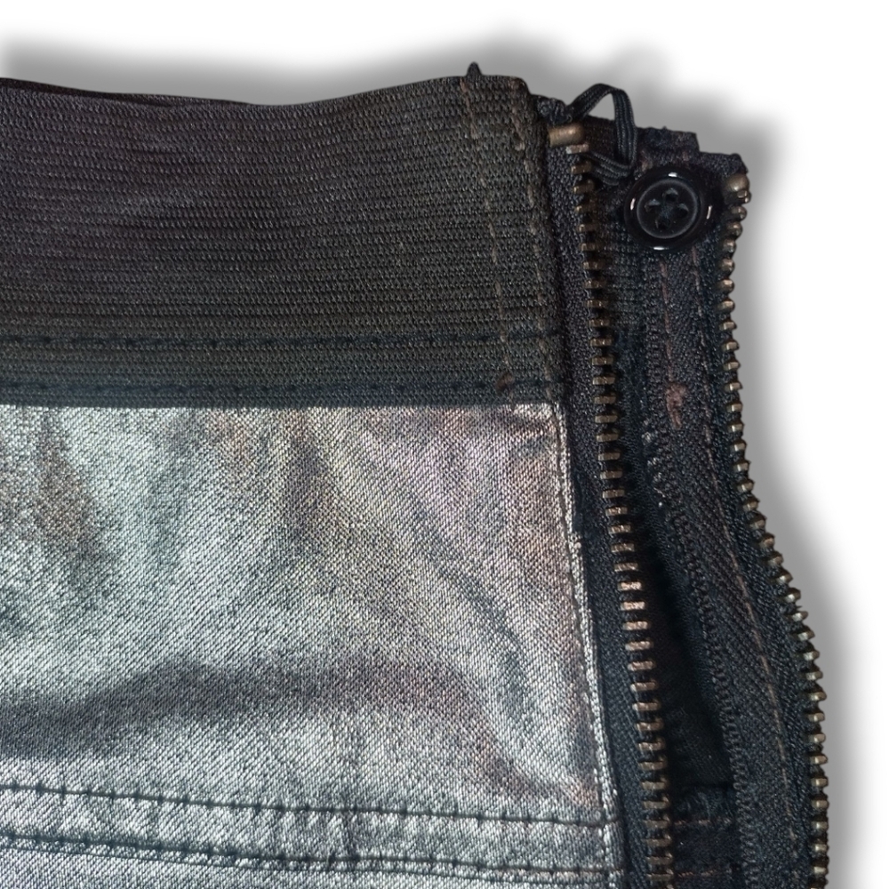 Armani Exchange Silver Mini Skirt |Size 0 | Full Side Zip | EUC - Picture 8 of 10